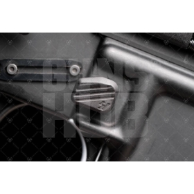 Zwalniacz magazynka AR-15 Strike Industr. modułowy