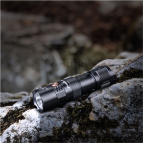 Latarka Fenix PD25R